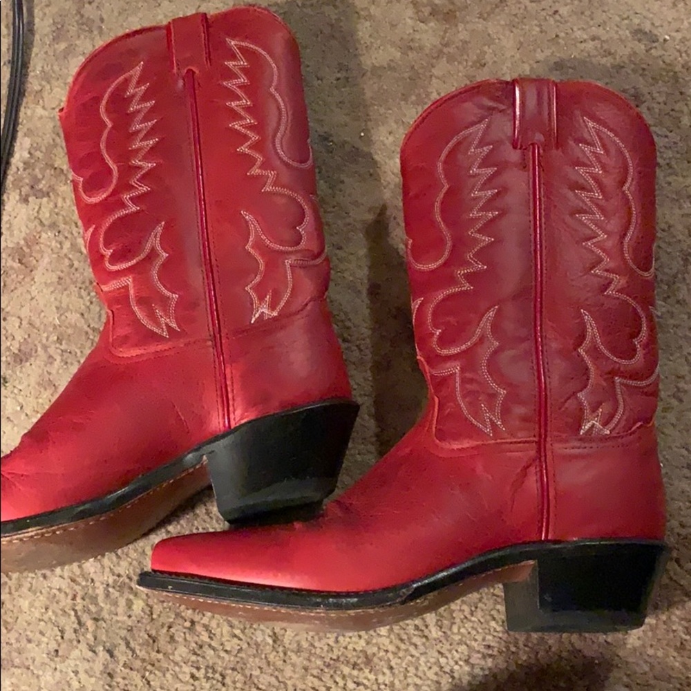 Used boots worn once